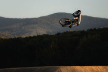 Load image into Gallery viewer, action_shot
