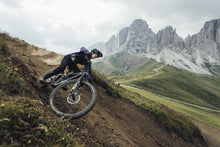 Carica l&#39;immagine nel visualizzatore di Gallery, Pantaloni MTB da donna modello Scrub
