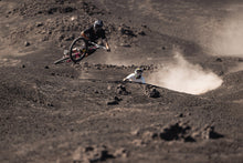 Cargar imagen en el visor de la galería, action_shot