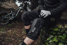 Cargar imagen en el visor de la galería, ION MTB Knee Pads K-Lite 2024
