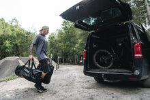 Carica l&#39;immagine nel visualizzatore di Gallery, MTB Duffle Bag
