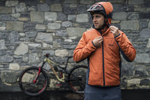 Charger l&#39;image dans la galerie, Veste VTT Shelter Hybrid
