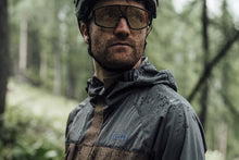 Lade das Bild in den Galerie-Viewer, MTB Jacke Shelter 3L Hybrid unisex
