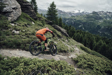 Load image into Gallery viewer, ION Men MTB Shorts Traze 2022
