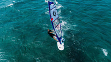Lade das Bild in den Galerie-Viewer, action_shot