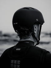 Carica l'immagine nel visualizzatore di Gallery, action_shot