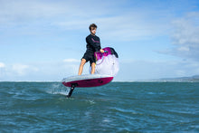 Lade das Bild in den Galerie-Viewer, action_shot