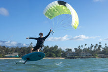 Lade das Bild in den Galerie-Viewer, action_shot