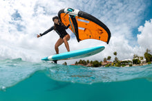 Lade das Bild in den Galerie-Viewer, action_shot