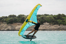 Lade das Bild in den Galerie-Viewer, action_shot