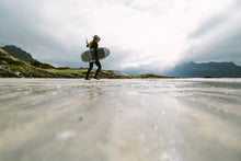 Lade das Bild in den Galerie-Viewer, action_shot