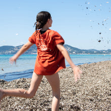 Cargar imagen en el visor de la galería, ION Tee Beach x DESTINATION youth 2025