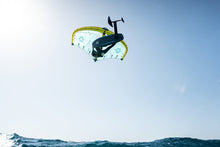 Lade das Bild in den Galerie-Viewer, action_shot