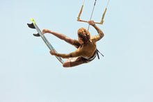 Lade das Bild in den Galerie-Viewer, action_shot
