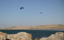 Lade das Bild in den Galerie-Viewer, action_shot
