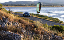 Carica l'immagine nel visualizzatore di Gallery, action_shot