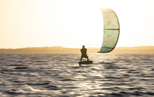 Lade das Bild in den Galerie-Viewer, action_shot