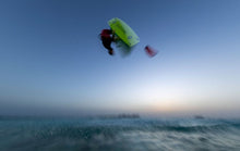 Lade das Bild in den Galerie-Viewer, action_shot