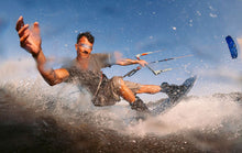 Carica l'immagine nel visualizzatore di Gallery, action_shot