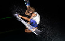 Carica l'immagine nel visualizzatore di Gallery, action_shot