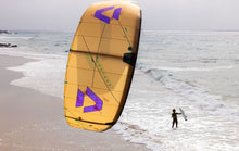 Load image into Gallery viewer, action_shot
