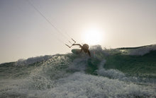 Lade das Bild in den Galerie-Viewer, action_shot