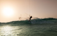 Lade das Bild in den Galerie-Viewer, action_shot