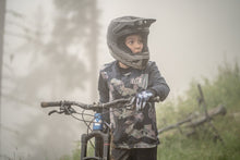 Charger l&#39;image dans la galerie, Maillot à manches longues de VTT Scrub Enfants
